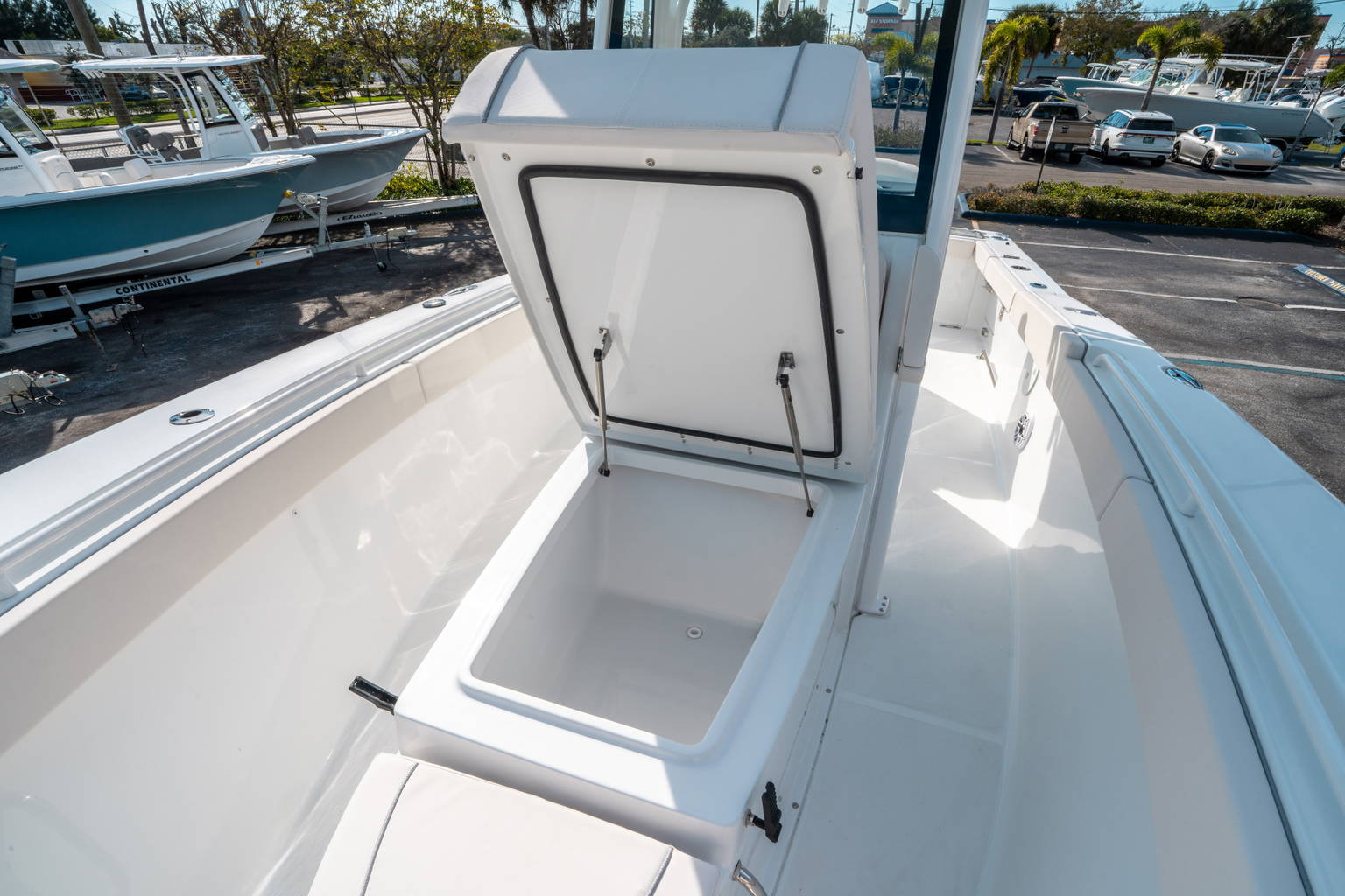 New 2025 Sea Hunt Gamefish 27 CB #0391 image 39