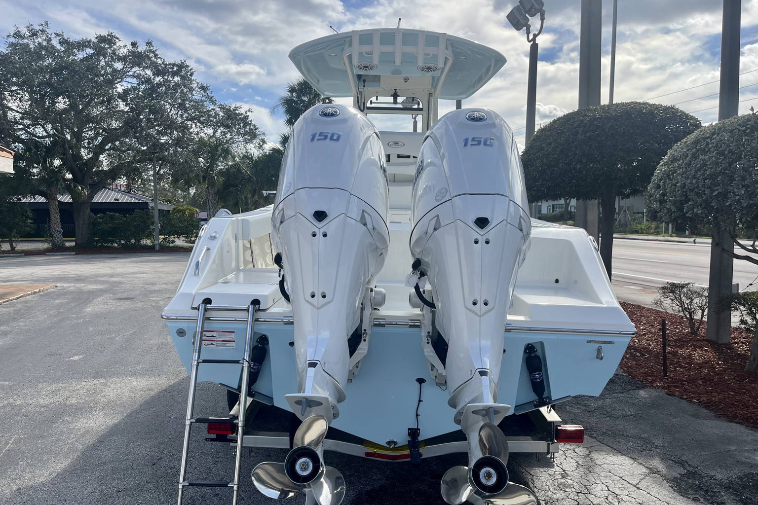 New 2025 Cobia 240 CC #B017 image 5