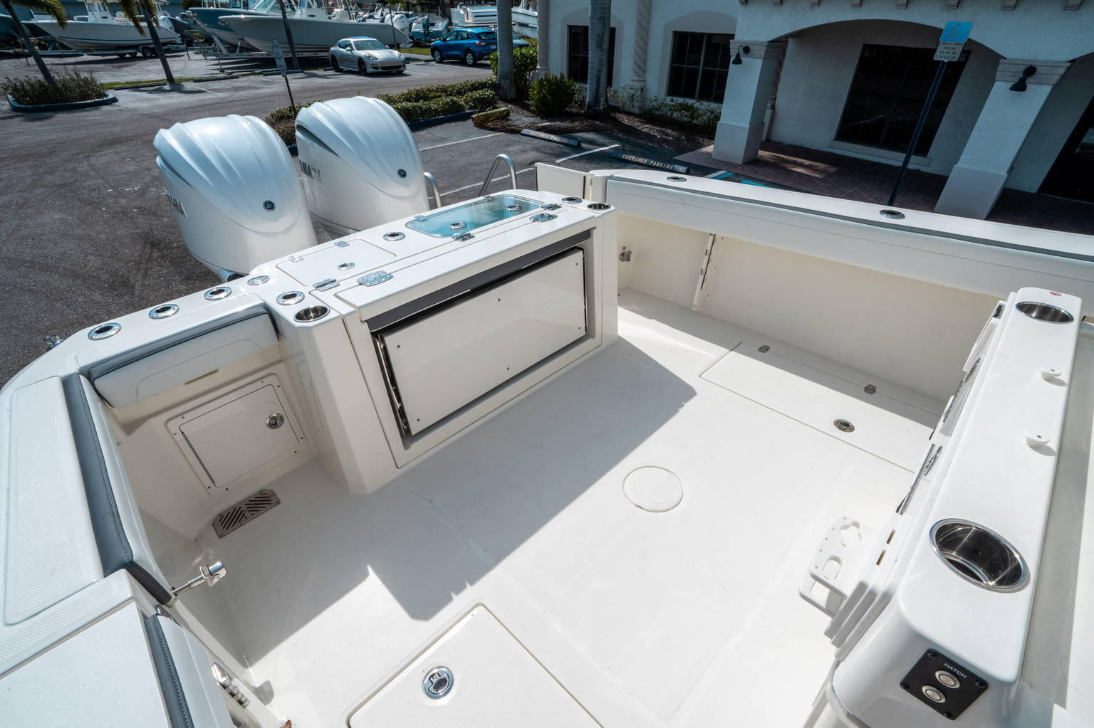Alternative image of Cobia 285 CC Open in West Palm Beach, FL