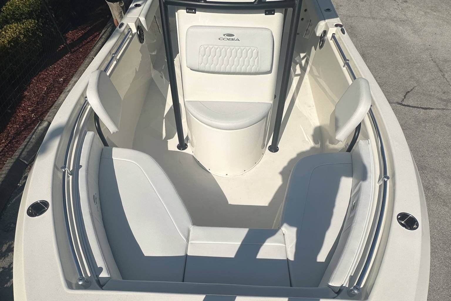 New 2025 Cobia 220 CC #X022 image 13