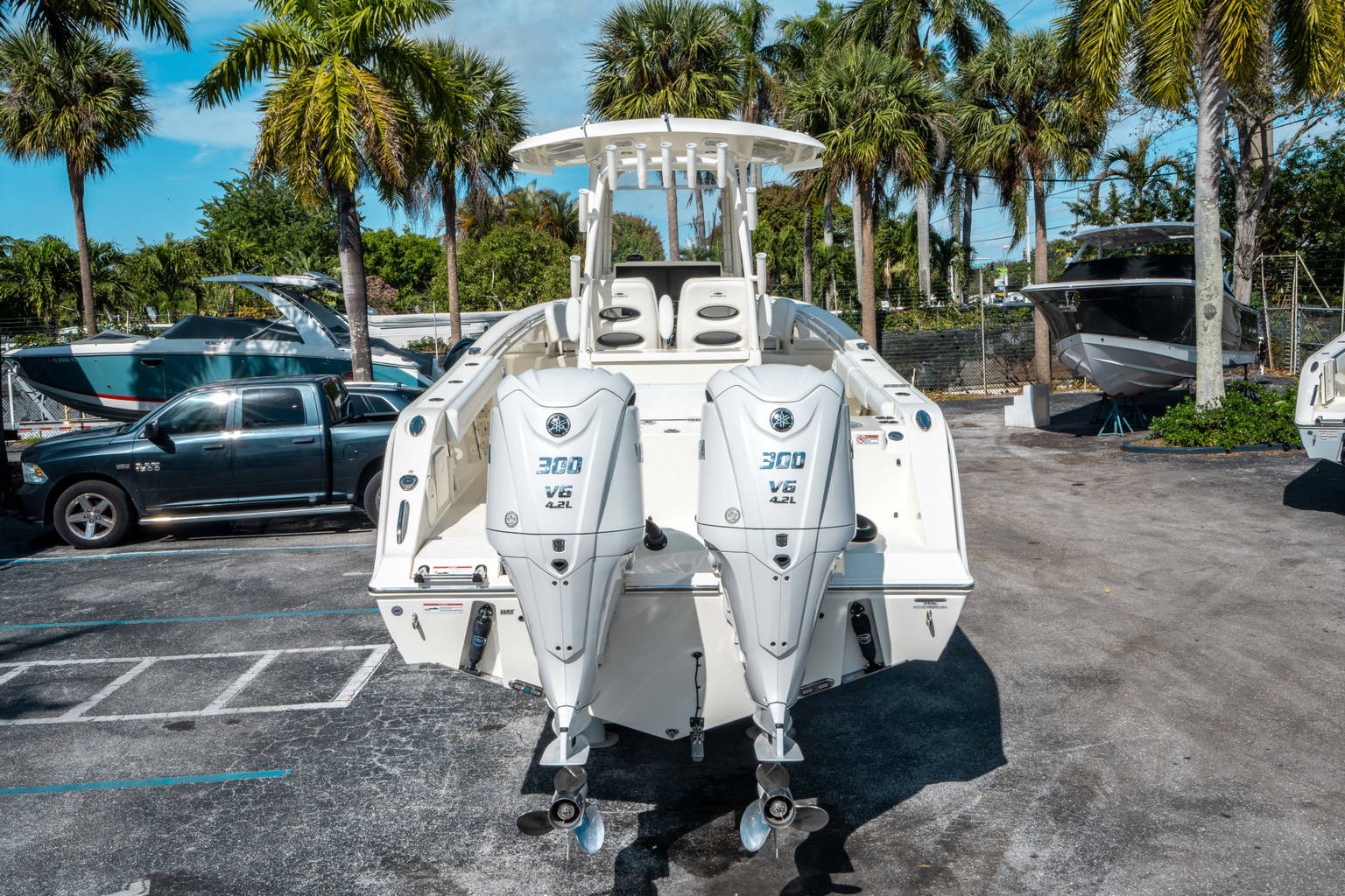 New 2024 Cobia 301 CC #Z029 image 3