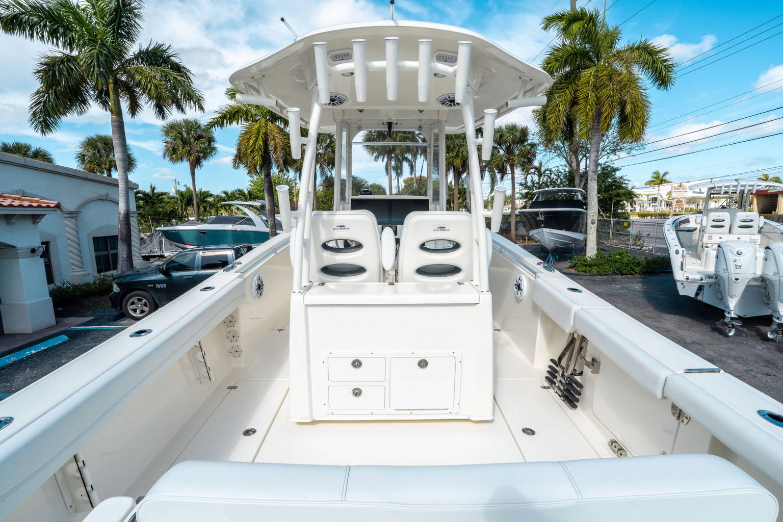New 2024 Cobia 301 CC #Z029 image 9