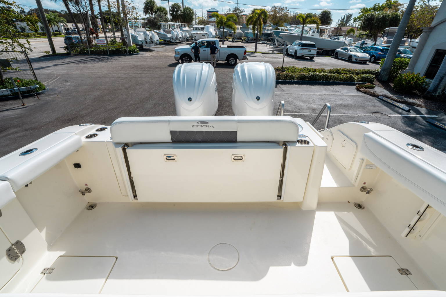 New 2024 Cobia 301 CC #Z029 image 10