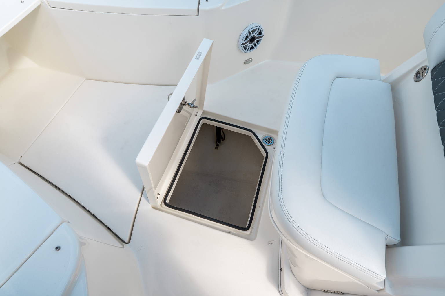 New 2024 Cobia 301 CC #Z029 image 40
