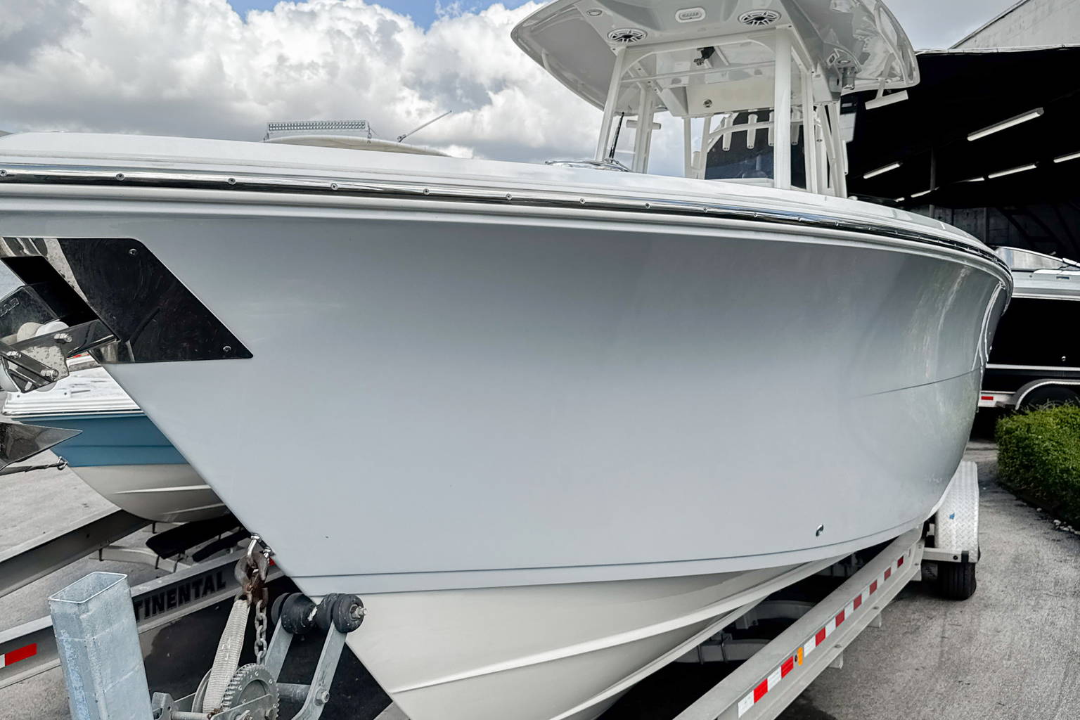 New 2024 Cobia 301 CC #Z031 image 4