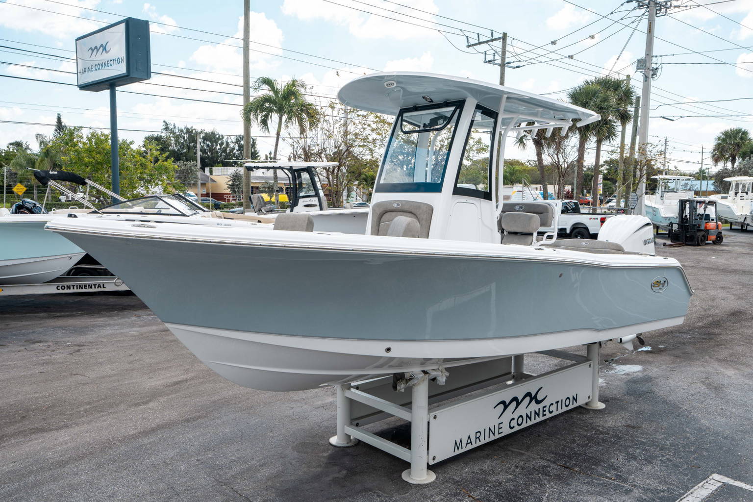 New 2025 Sea Hunt Ultra 235 SE #0029 image 6