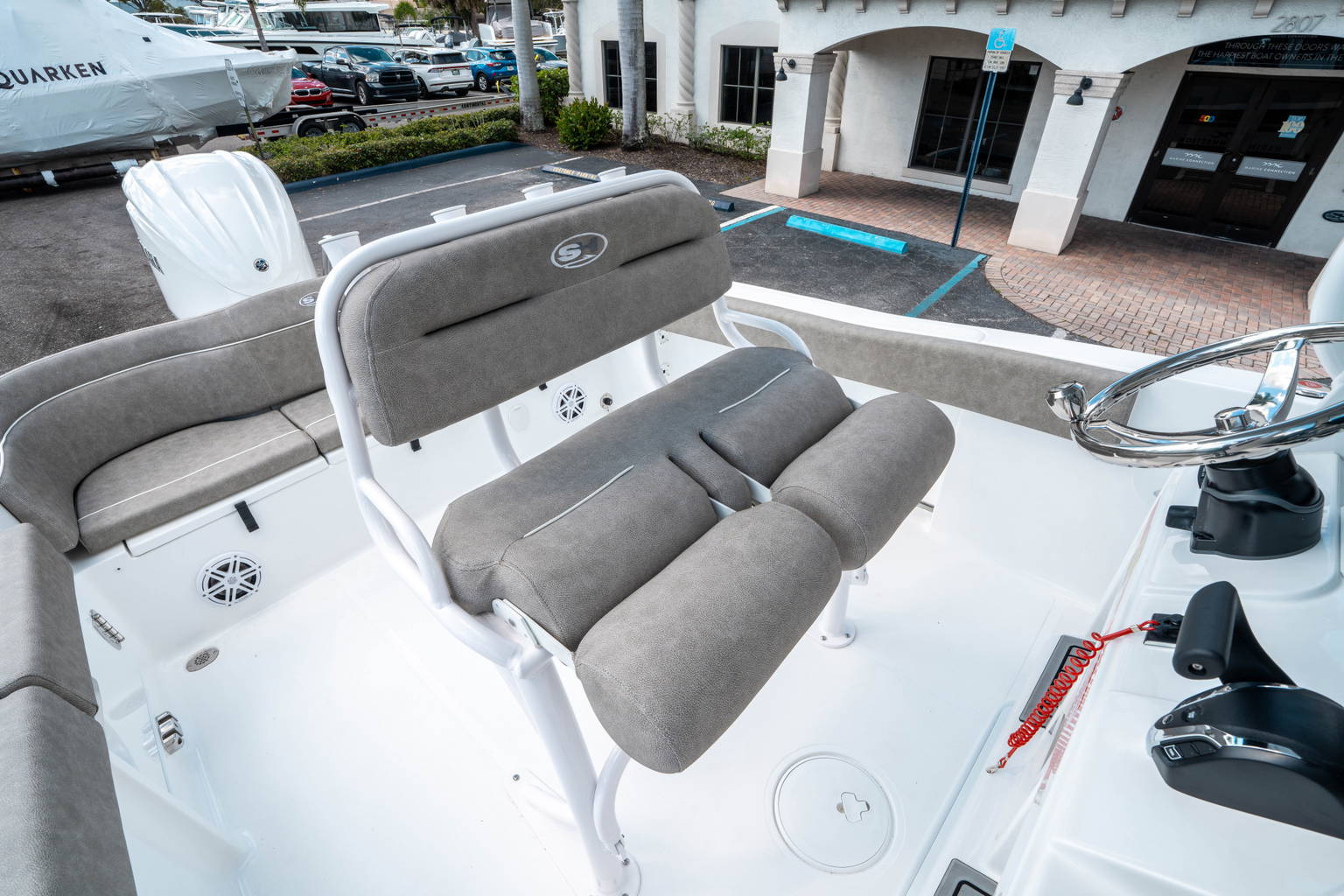New 2025 Sea Hunt Ultra 235 SE #0029 image 20