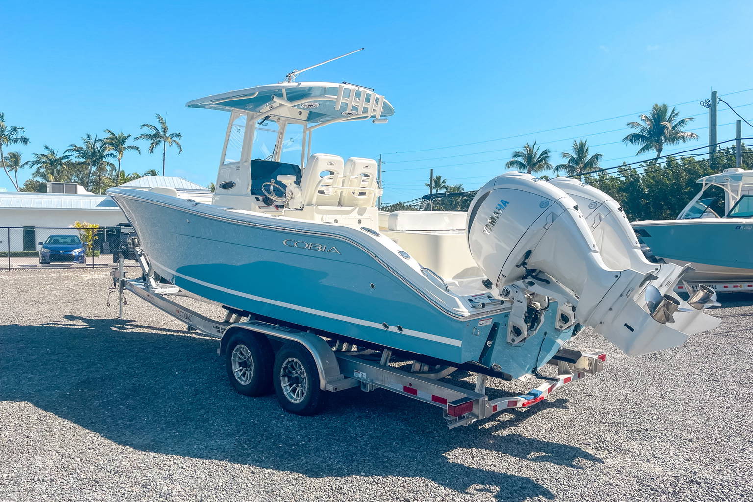 New 2024 Cobia 280 CC #D034 image 4