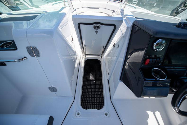 New 2022 Blackfin 232DC #K102 image 29