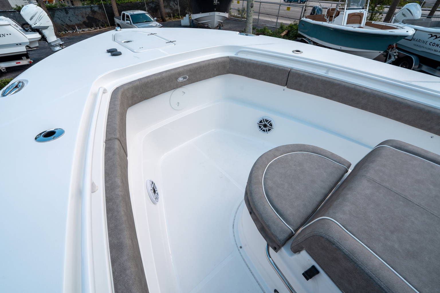 New 2025 Sea Hunt Gamefish 30 CB #0026 image 38