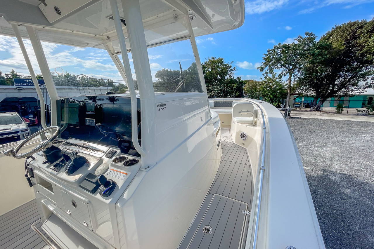 Alternative image of Cobia 350 CC in Florida Keys, FL