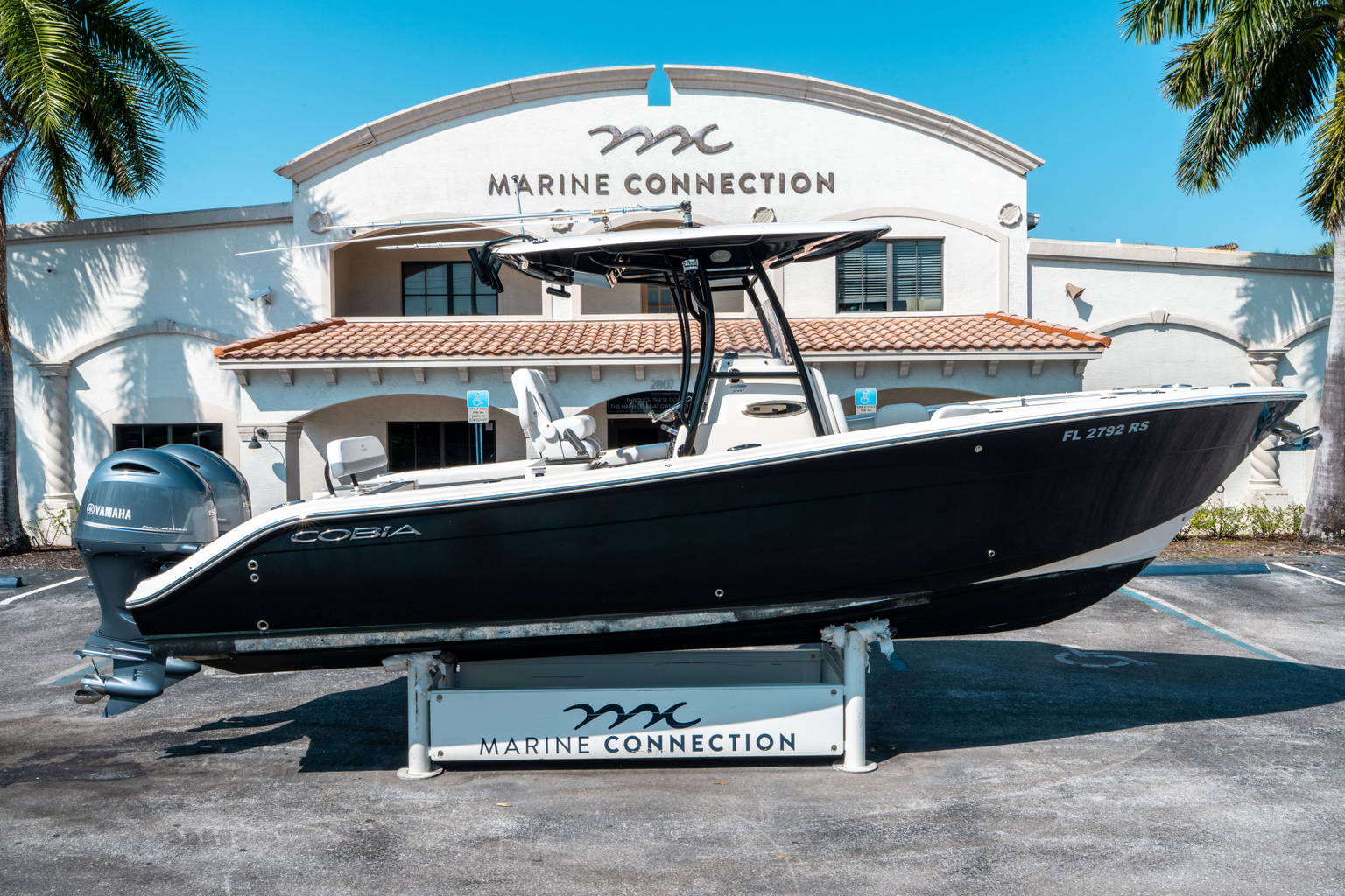 Used 2019 Cobia 261 CC #Y002 image 1