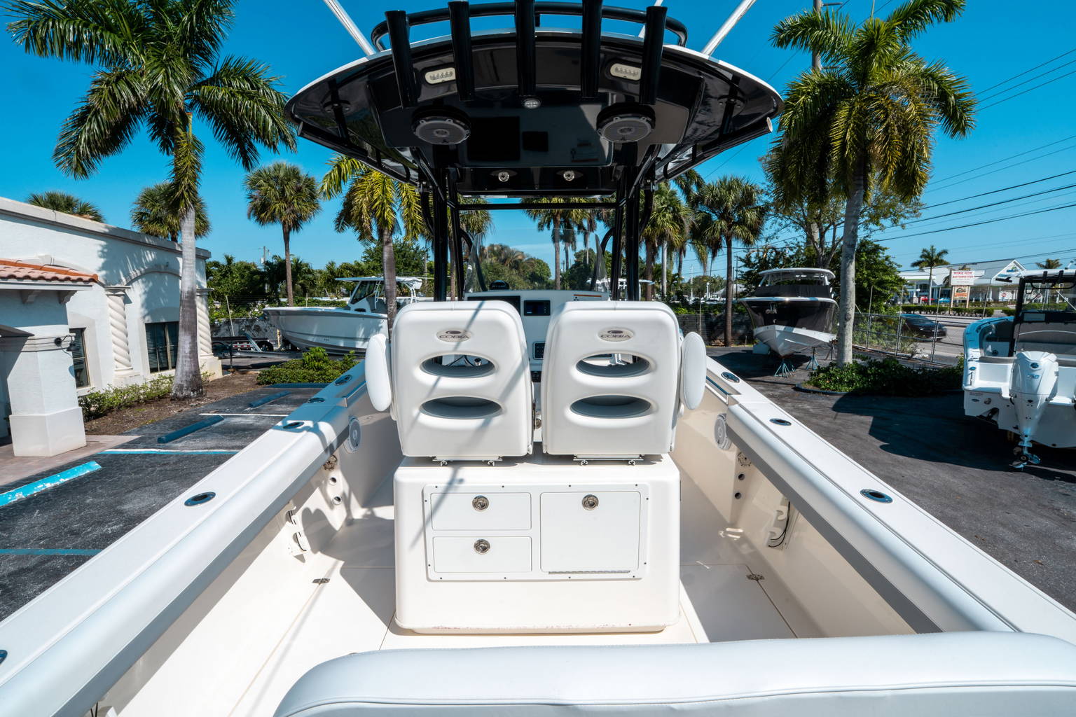 Used 2019 Cobia 261 CC #Y002 image 9