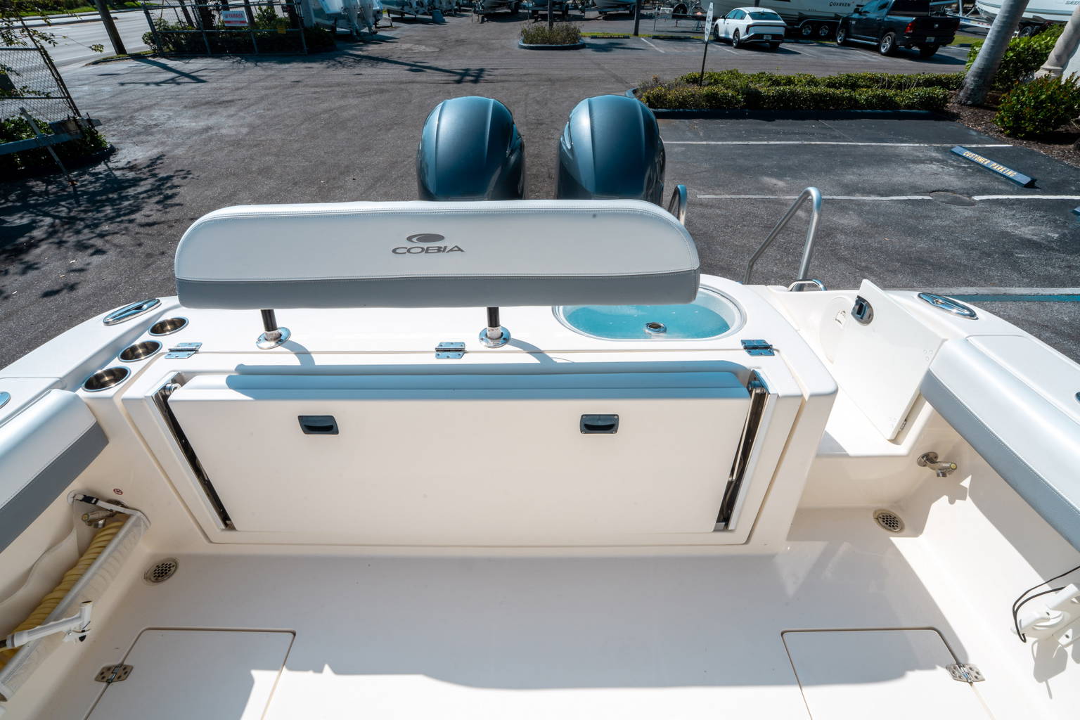 Used 2019 Cobia 261 CC #Y002 image 10