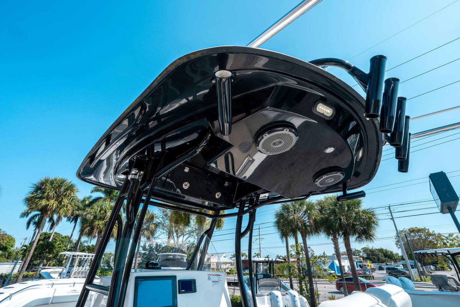 Used 2019 Cobia 261 CC #Y002 image 20