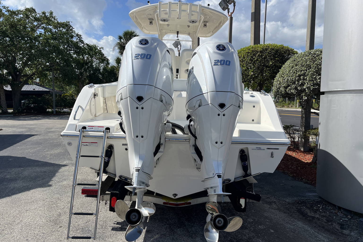 New 2024 Cobia 262 CC #C024 image 5