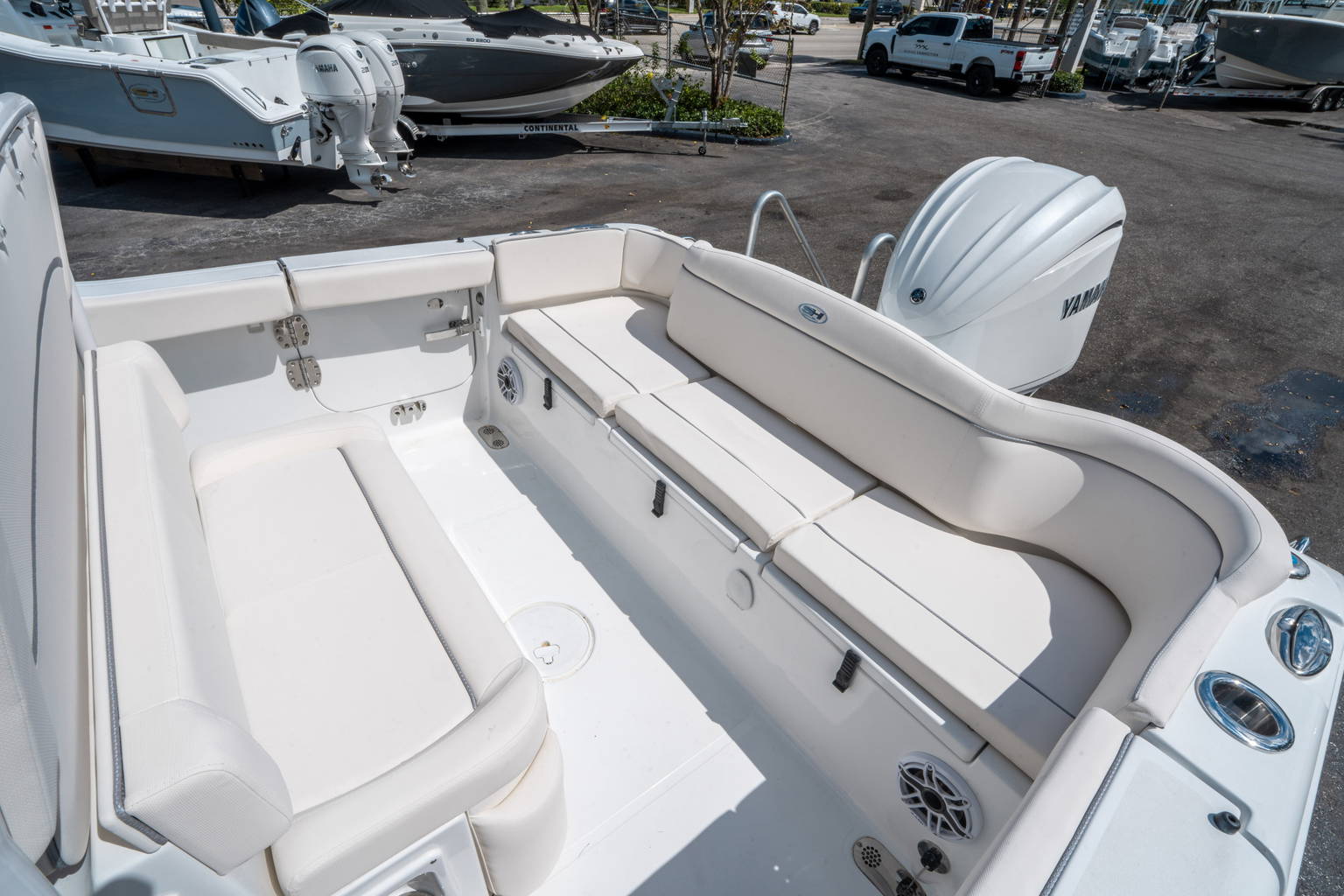 New 2025 Sea Hunt Ultra 255 SE #0168 image 12