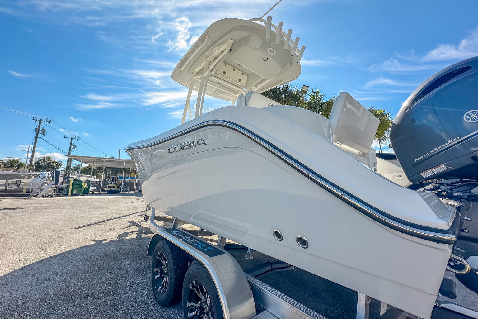 New 2024 Cobia 220 CC #X008 image 4