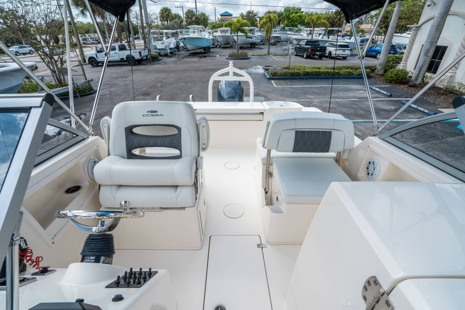 New 2024 Cobia 220 DC #G003 image 15