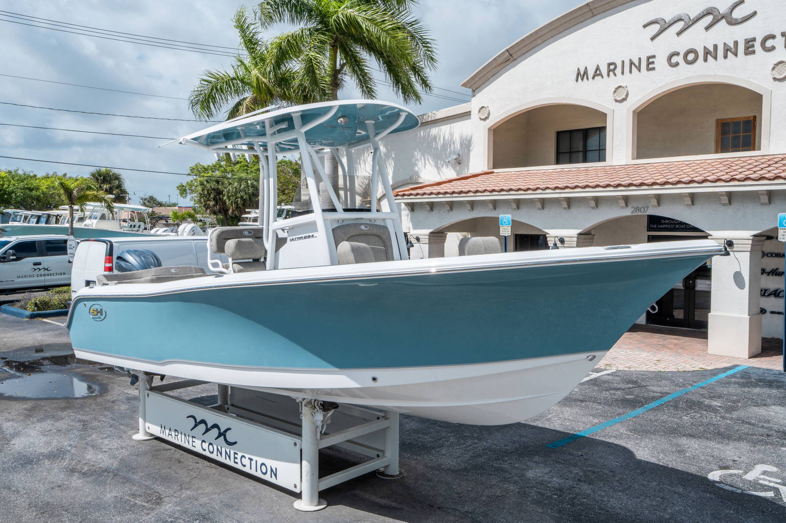 Alternative image of Sea Hunt Ultra 234 in Stuart, FL