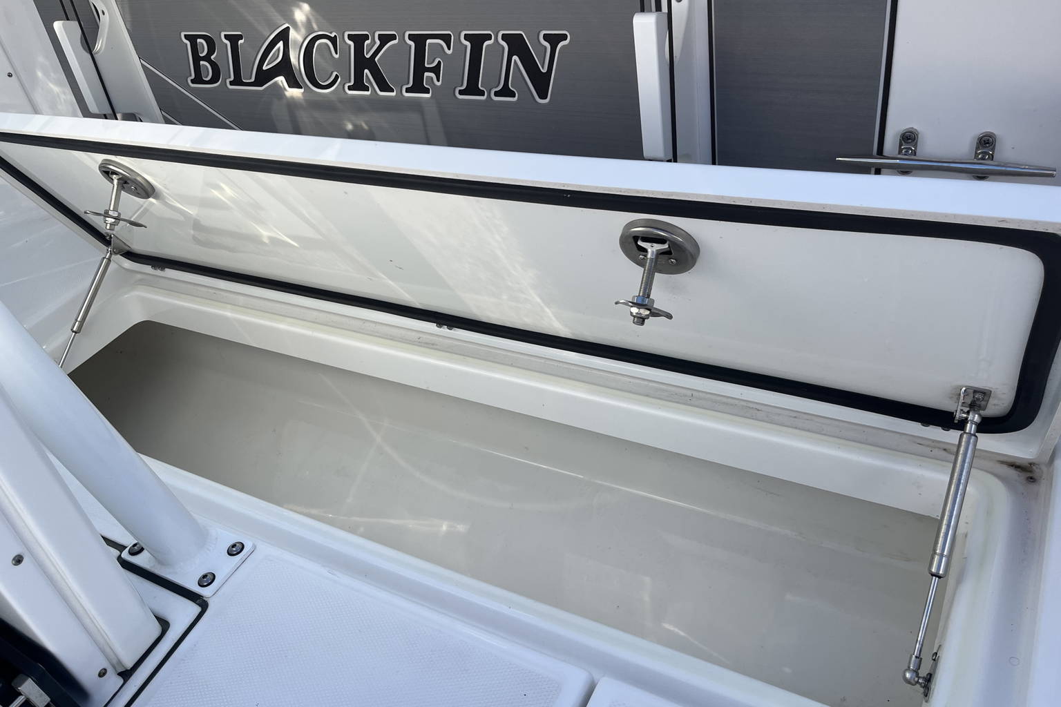 Used 2023 Blackfin 272 #A452 image 33