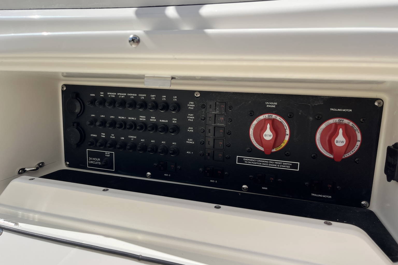 New 2025 Pathfinder 2200 TRS #J064 image 32