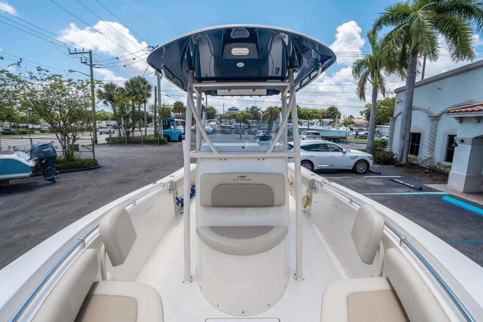 Used 2017 Cobia 237 CC #РО52 image 30