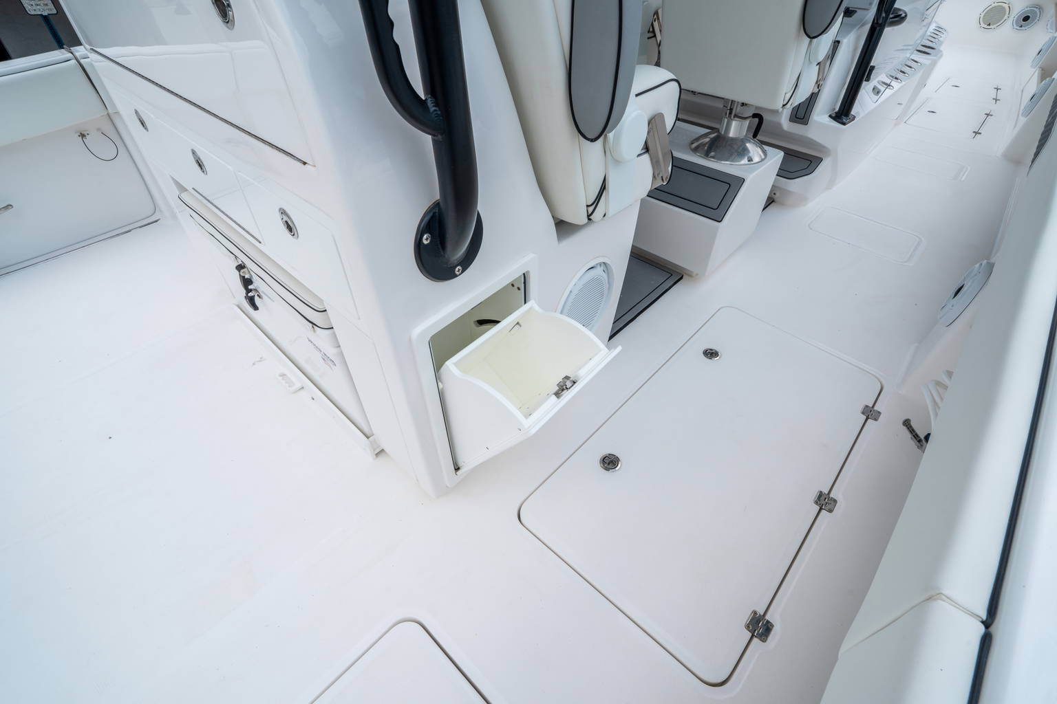 Used 2022 Invincible 40 Catamaran #0264 image 26