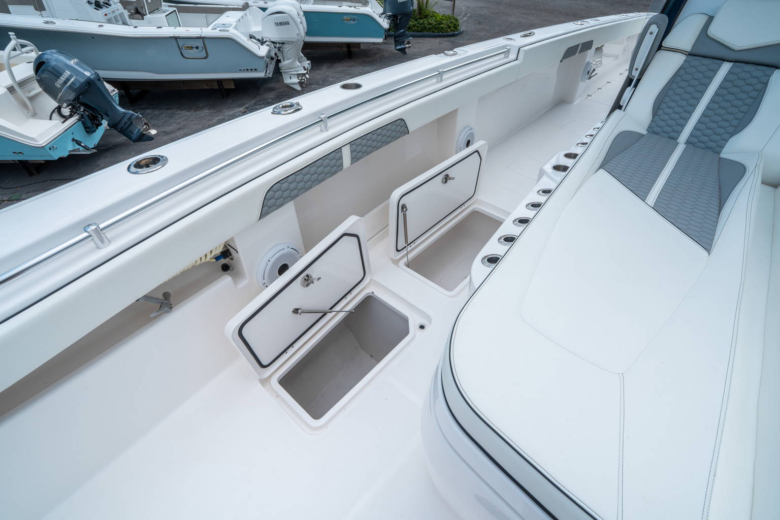 Used 2022 Invincible 40 Catamaran #0264 image 53