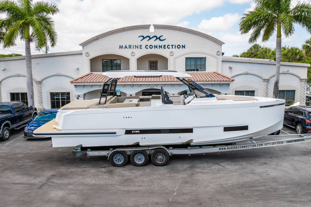 Main image of De Antonio D36 Open in West Palm Beach, FL