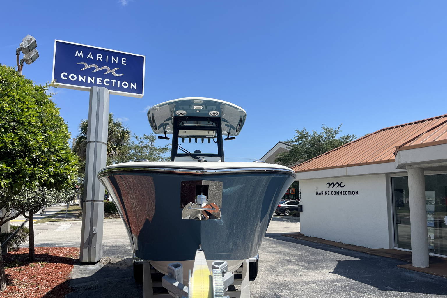 New 2025 Cobia 265 CC Open #H018 image 3