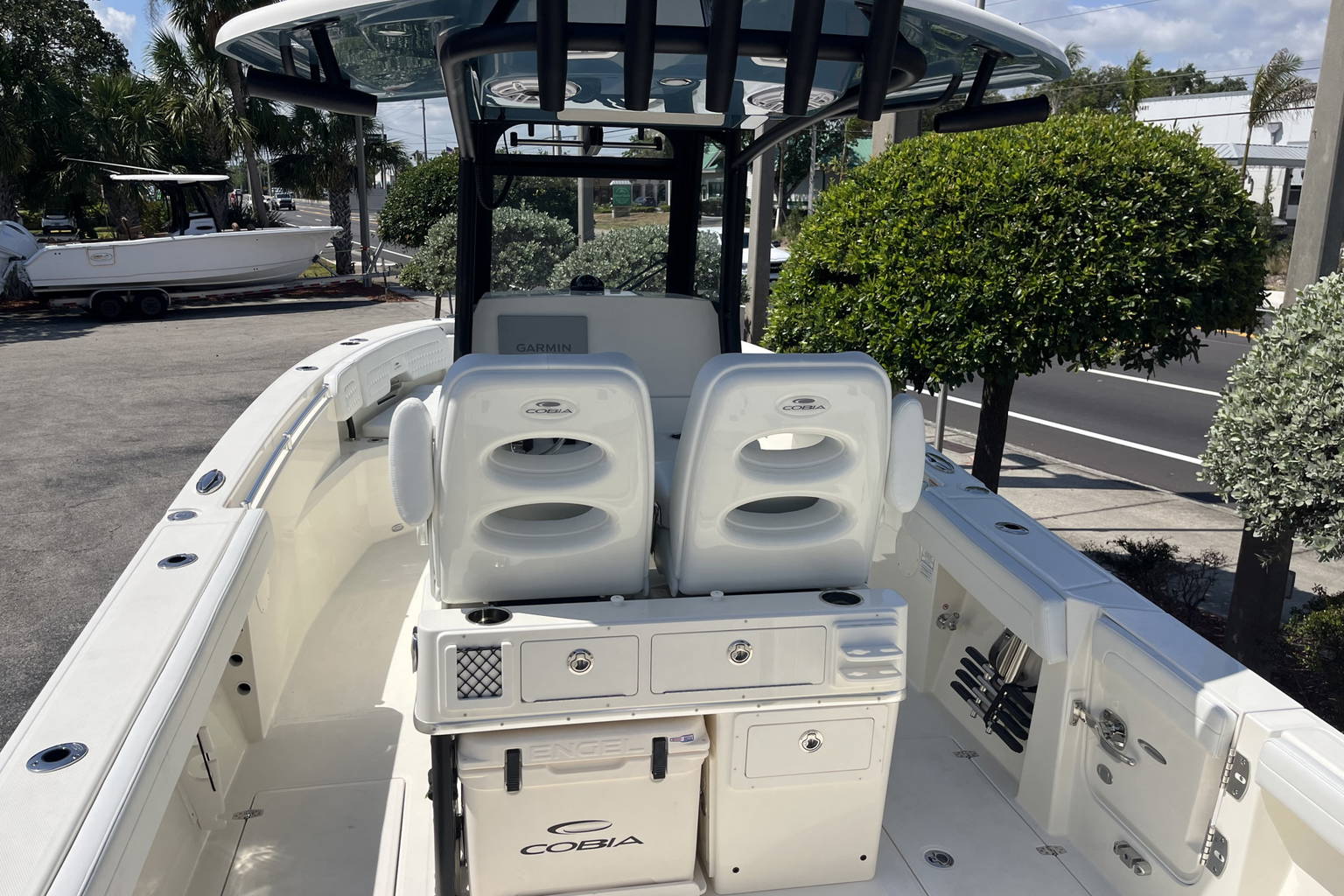 New 2025 Cobia 265 CC Open #H018 image 11