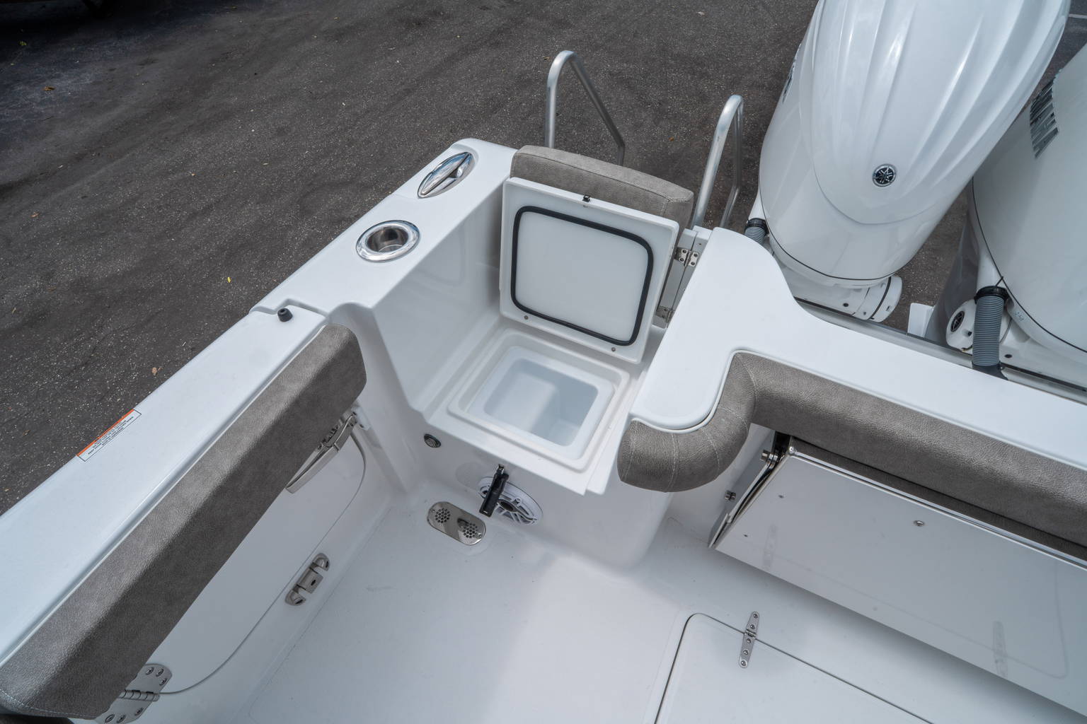 New 2025 Sea Hunt Gamefish 28 CB #0085 image 16