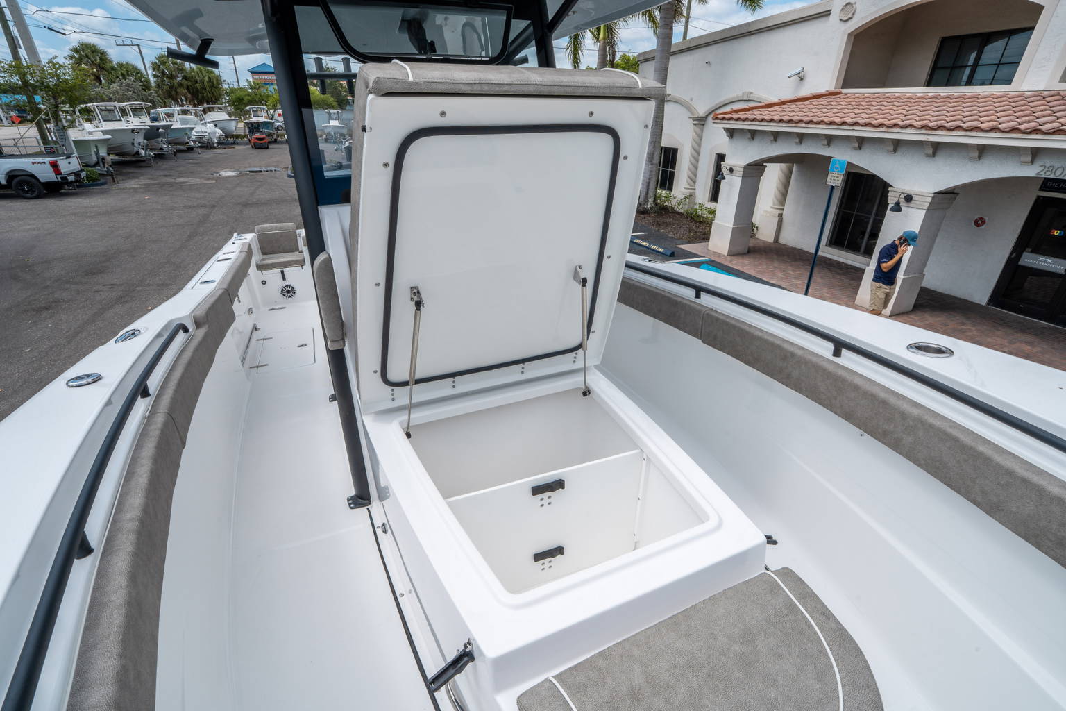 New 2025 Sea Hunt Gamefish 28 CB #0085 image 27
