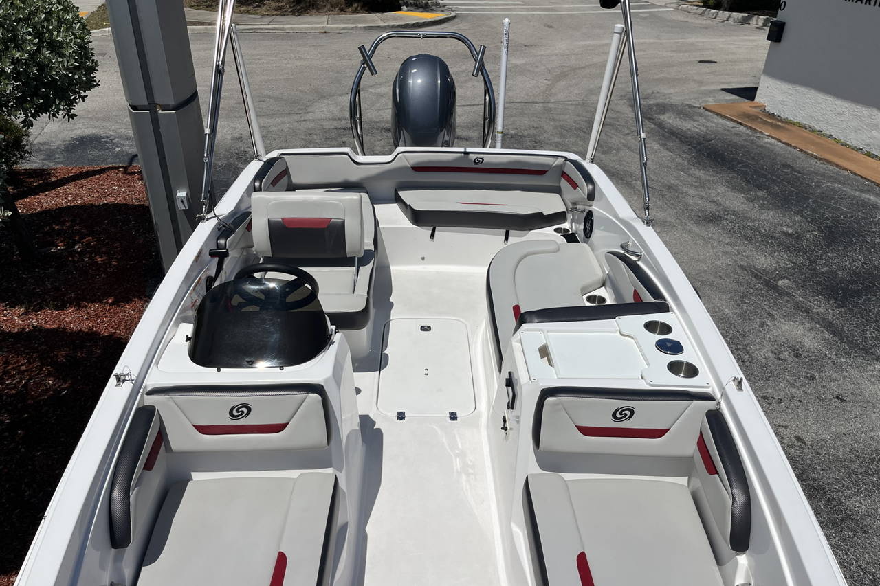 Alternative image of Hurricane 205 Sundeck Sport OB in Vero Beach, FL