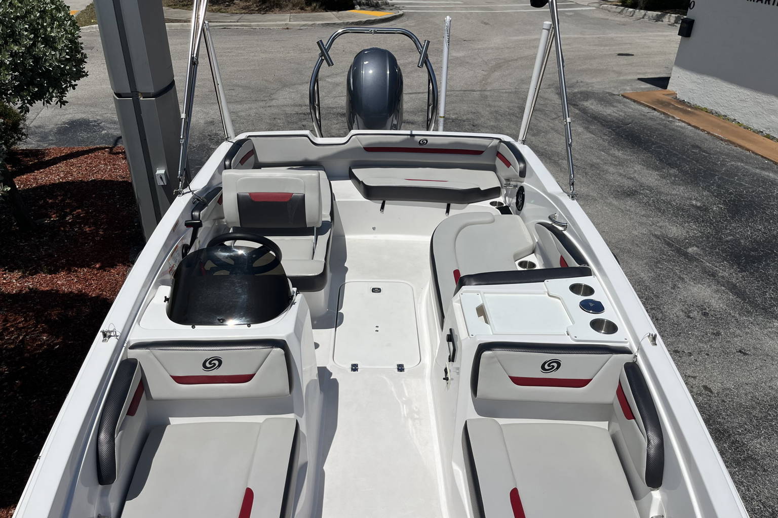 Used 2023 Hurricane 205 Sundeck Sport OB #0004 image 14