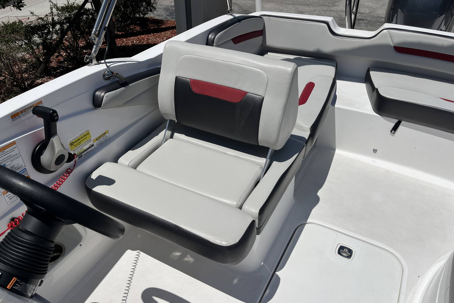 Used 2023 Hurricane 205 Sundeck Sport OB #0004 image 21