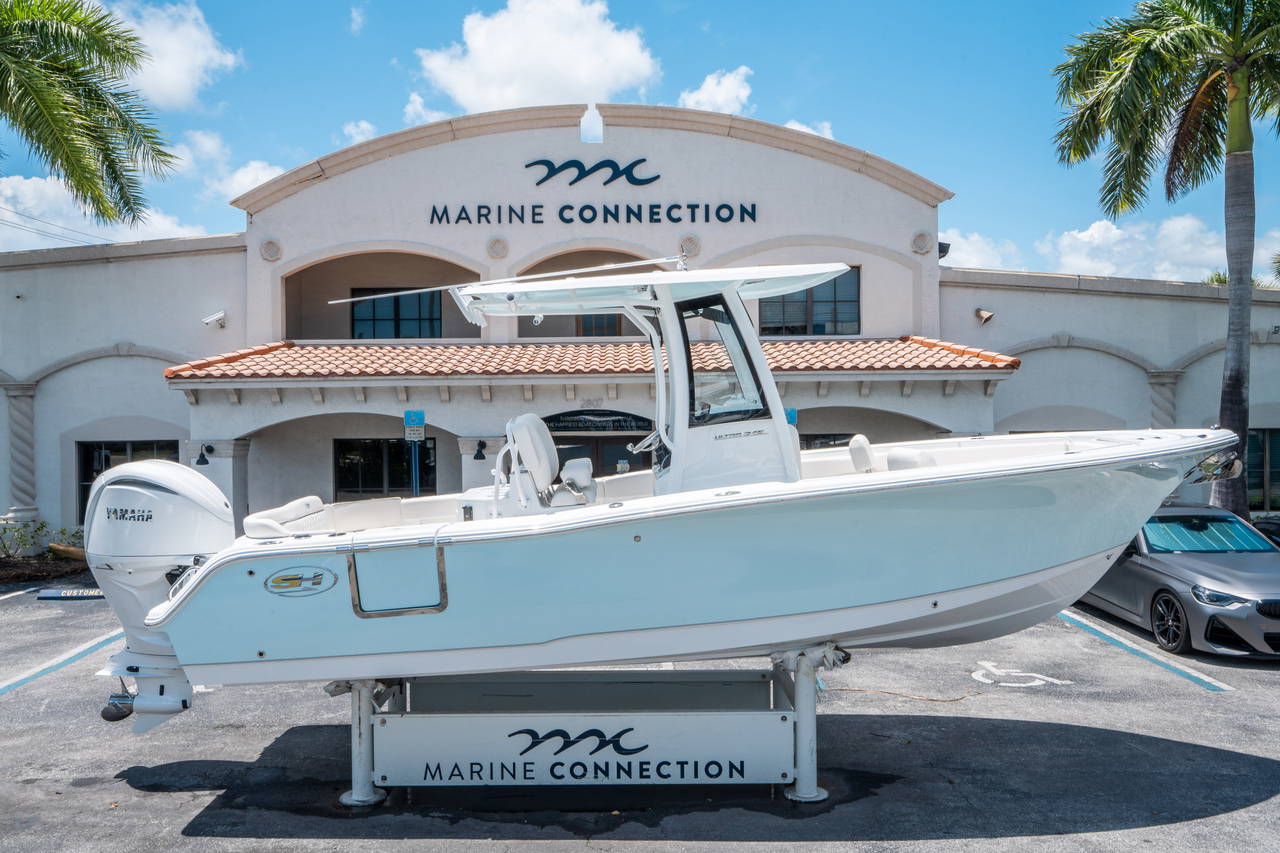 Main image of Sea Hunt Ultra 245 SE in West Palm Beach, FL