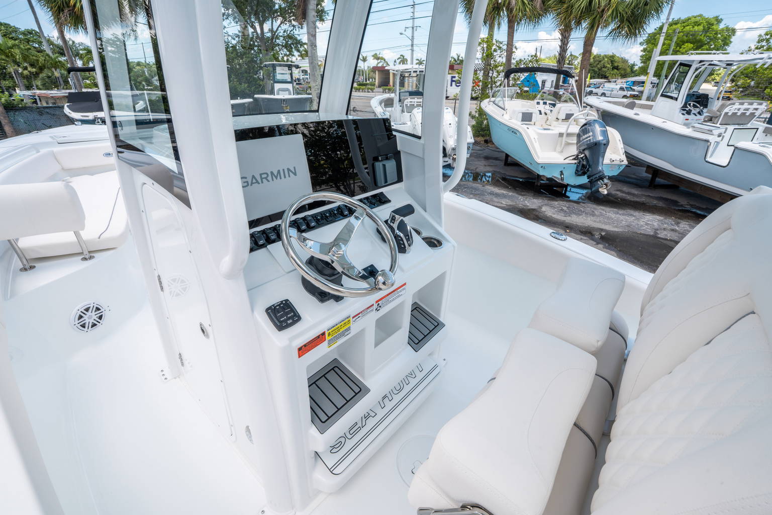 New 2025 Sea Hunt Ultra 245 SE #0095 image 21