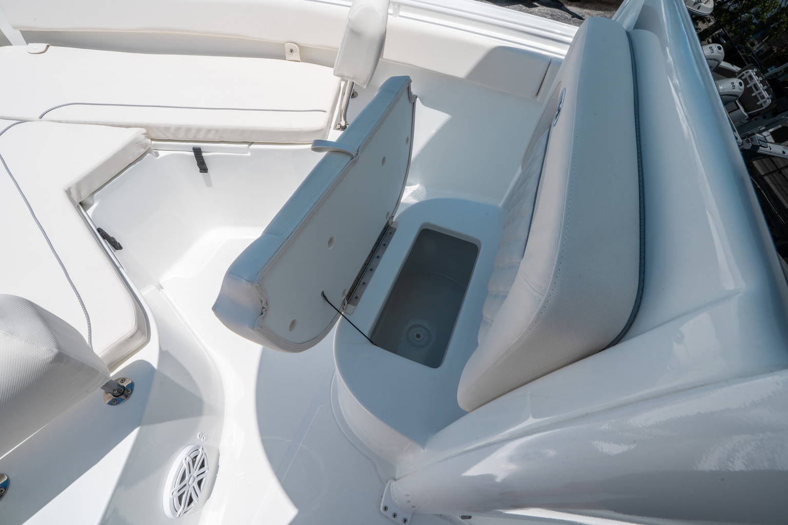New 2025 Sea Hunt Ultra 245 SE #0095 image 32