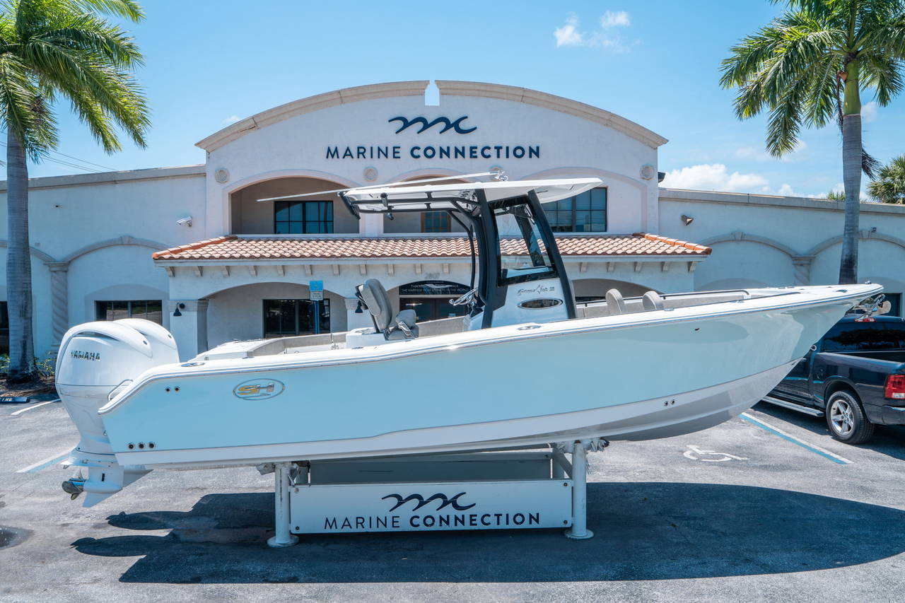Main image of Sea Hunt Gamefish 25 in West Palm Beach, FL