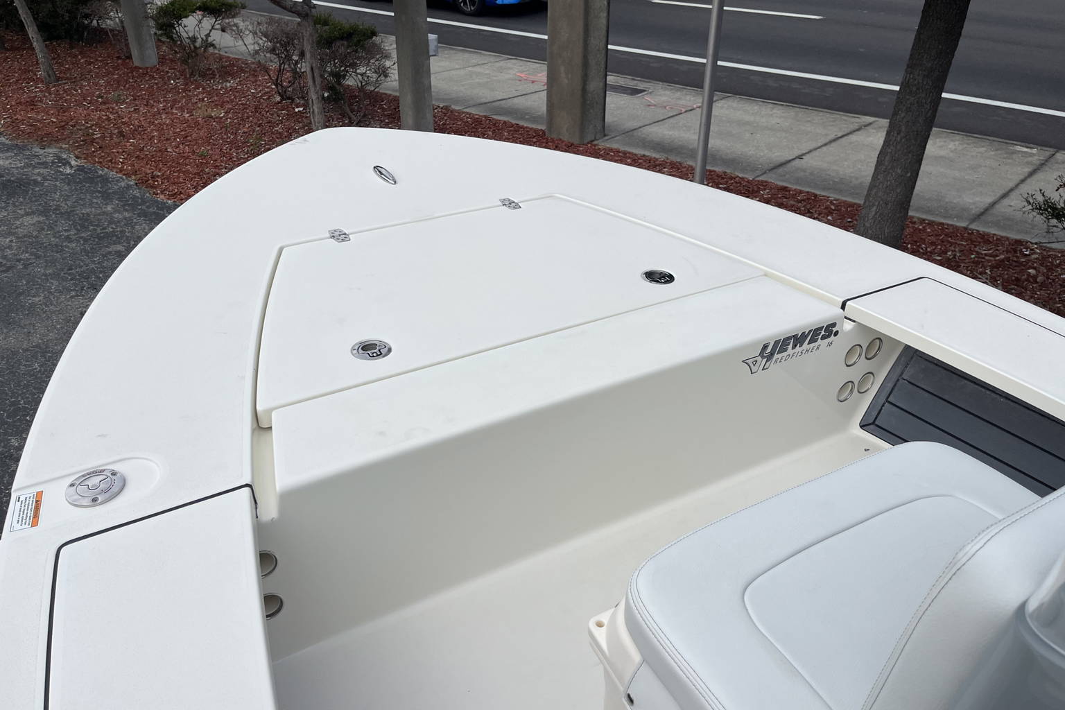 New 2025 Hewes Redfisher 16 #E010 image 14