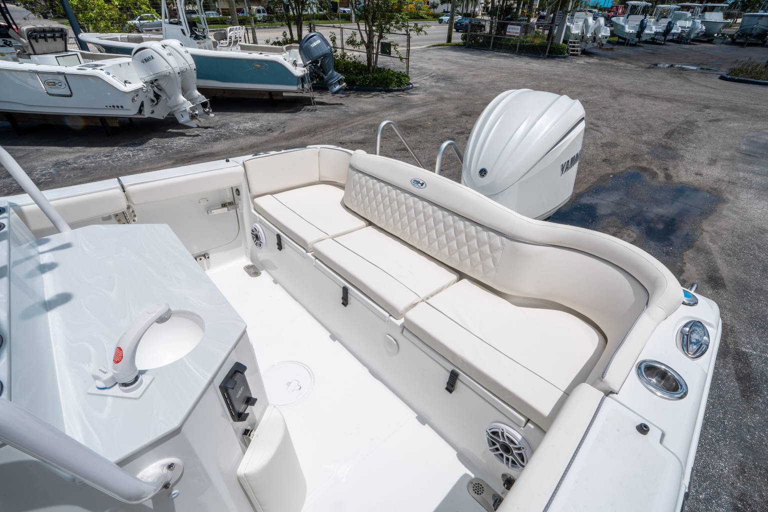 New 2025 Sea Hunt Ultra 255 SE #0197 image 12