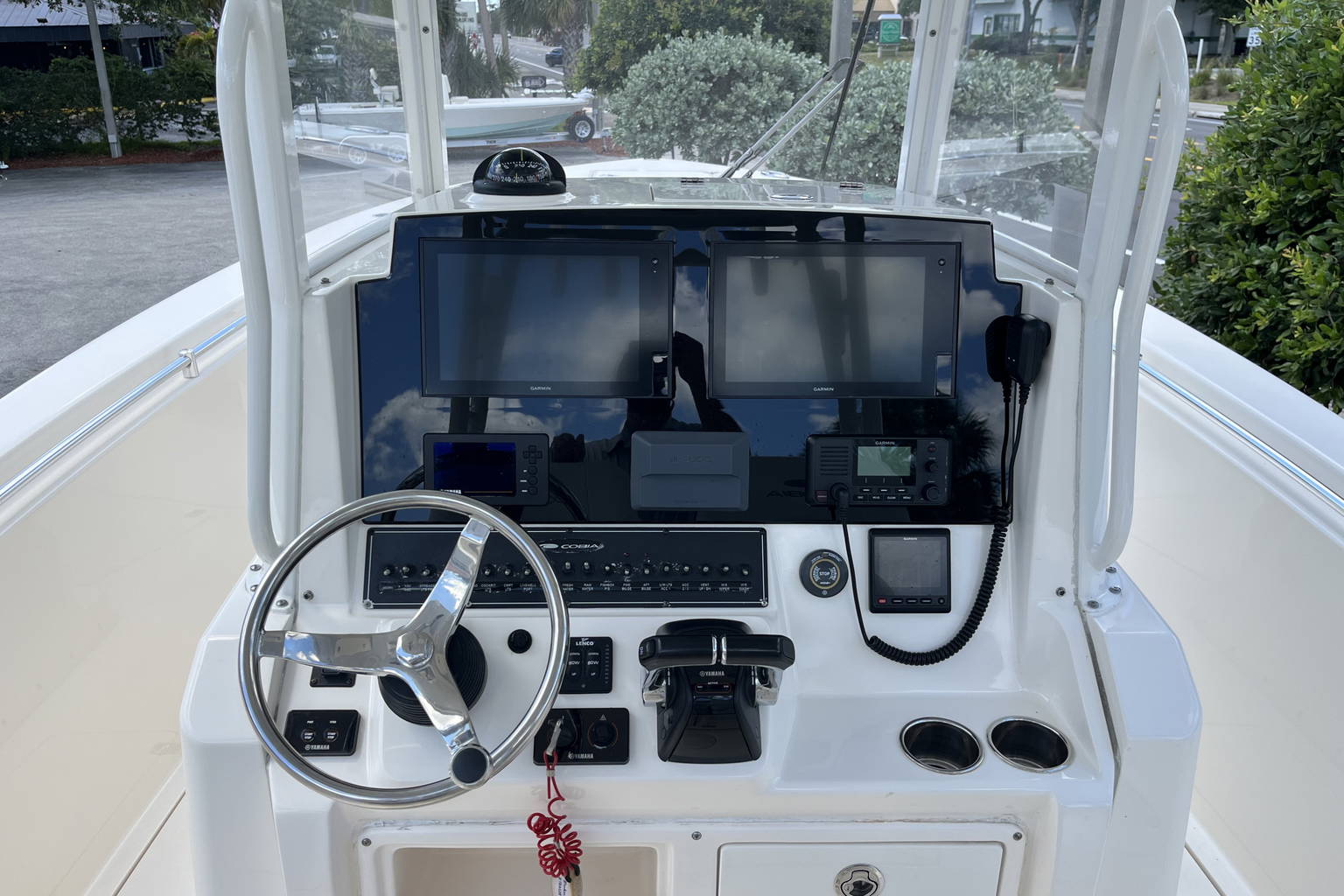 Used 2019 Cobia 301 #Z053 image 13