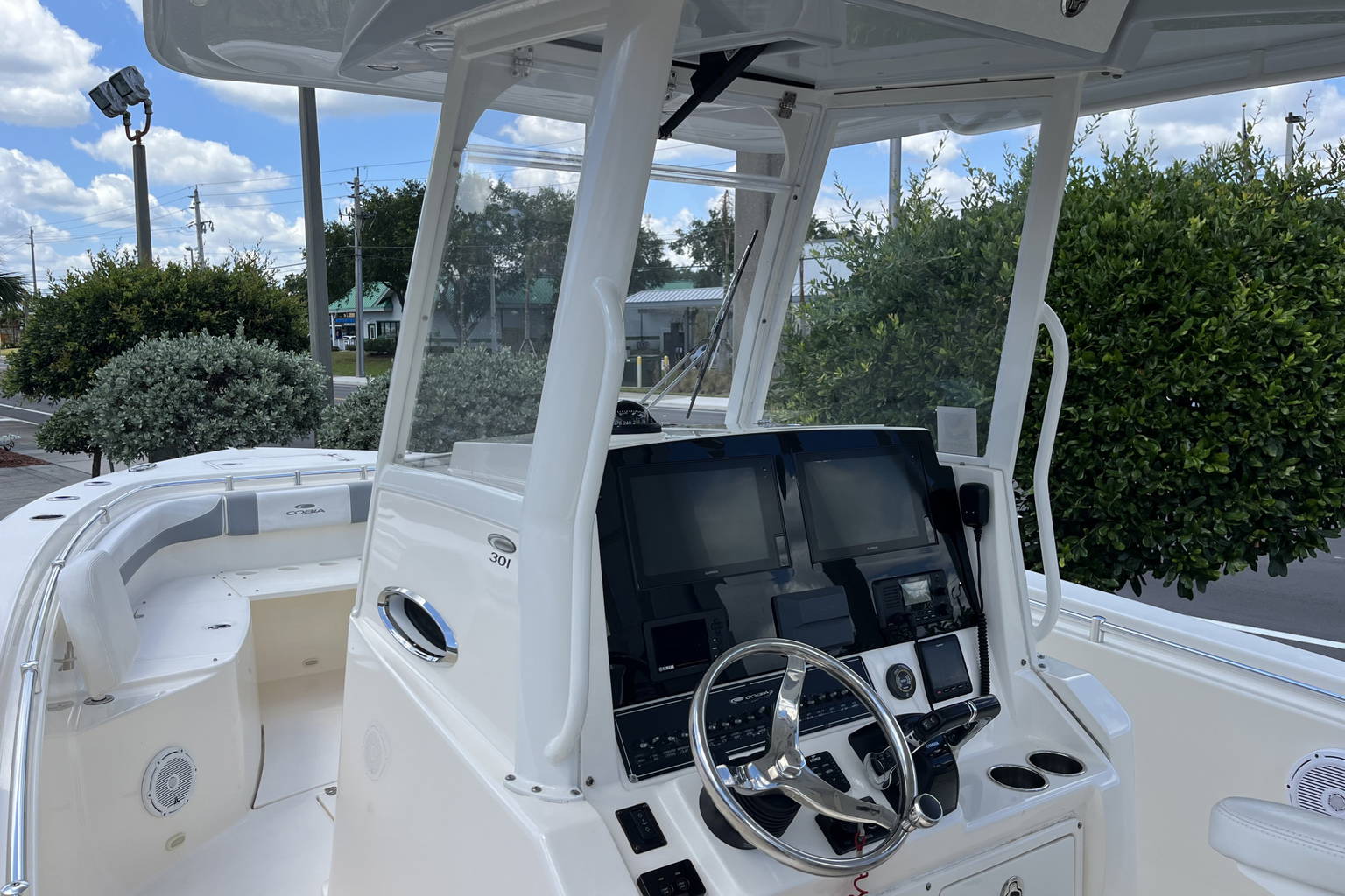 Used 2019 Cobia 301 #Z053 image 14