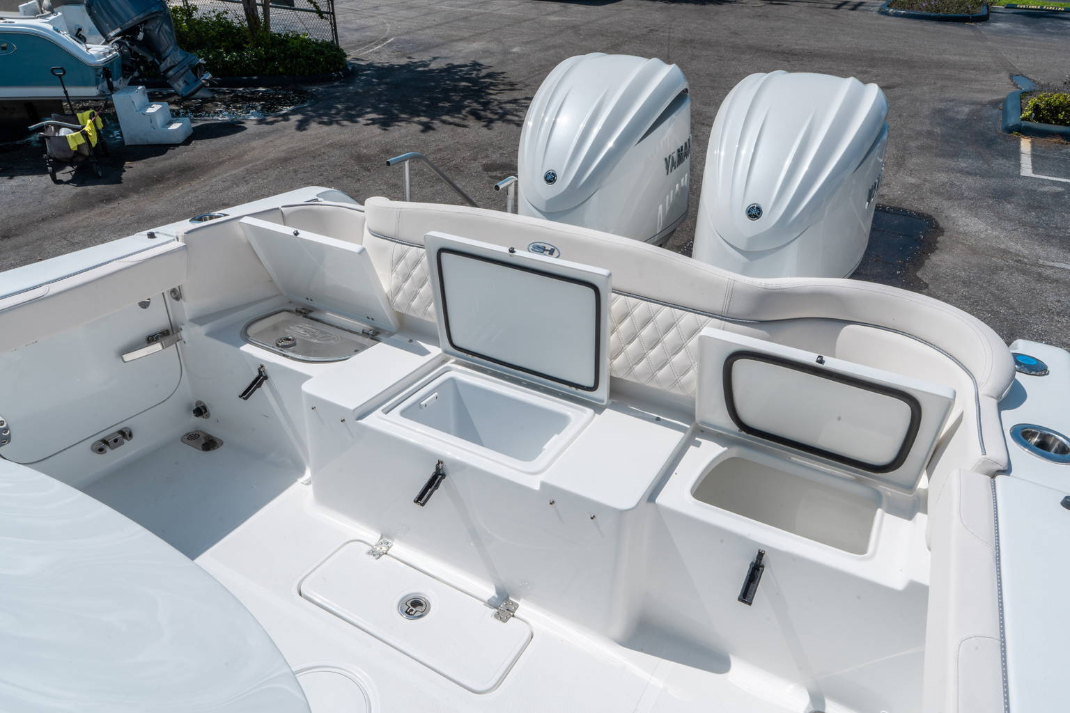 New 2025 Sea Hunt Ultra 305 SE #0102 image 15