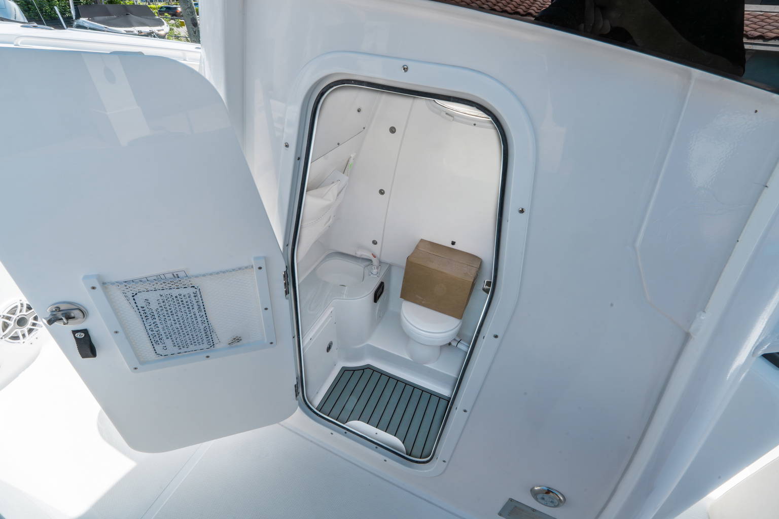 New 2025 Sea Hunt Ultra 305 SE #0102 image 29