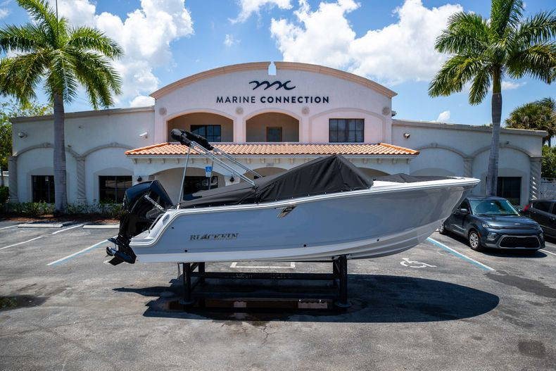 New 2022 Blackfin 232DC #K102 image 40