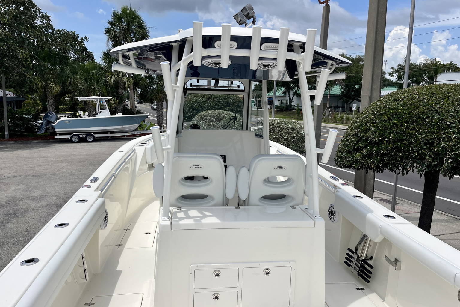 New 2025 Cobia 320 CC #A011 image 10