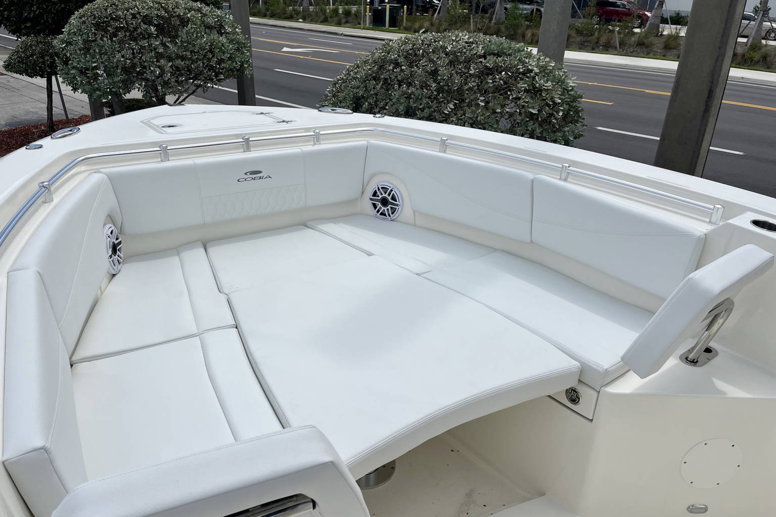 New 2025 Cobia 320 CC #A011 image 20